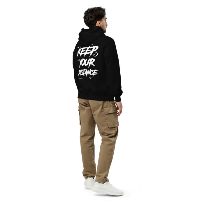 bluza keep your distance