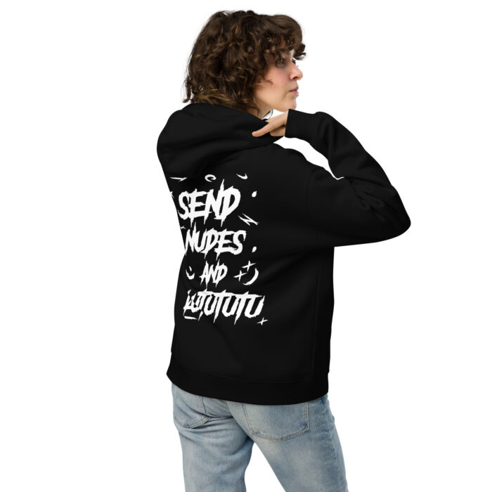 send nudes and łutututu