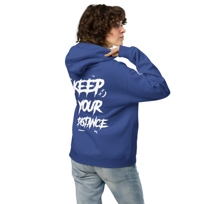 bluza keep your distance